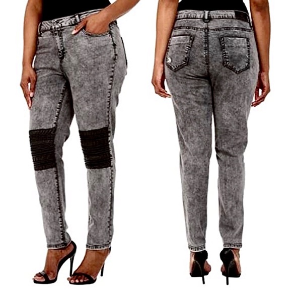 Dollhouse Denim - SOLD⚡️HP💘DOLLHOUSE⚡️Acid Wash Knee Patches Skinny Jeans